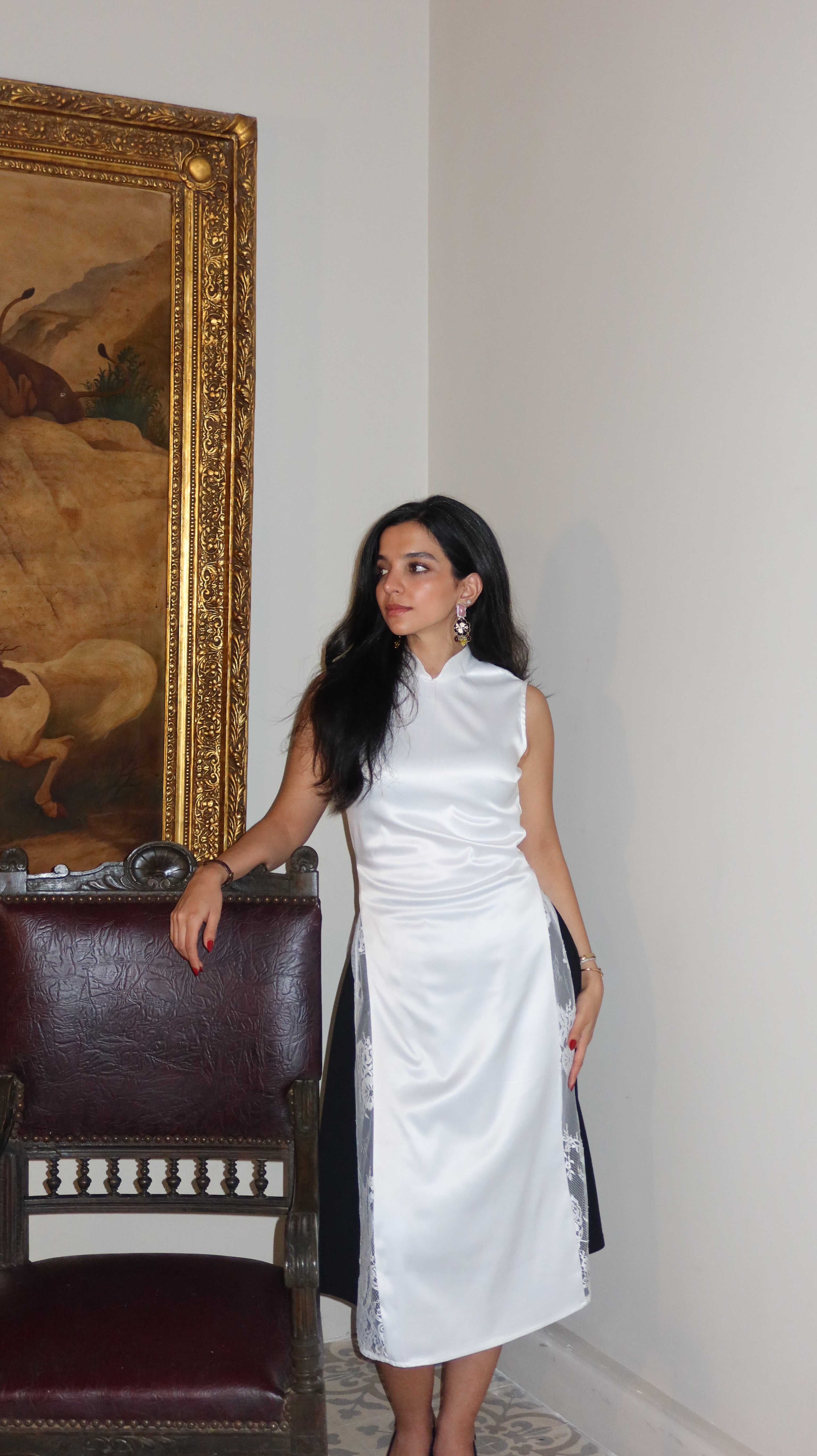 DRESSES